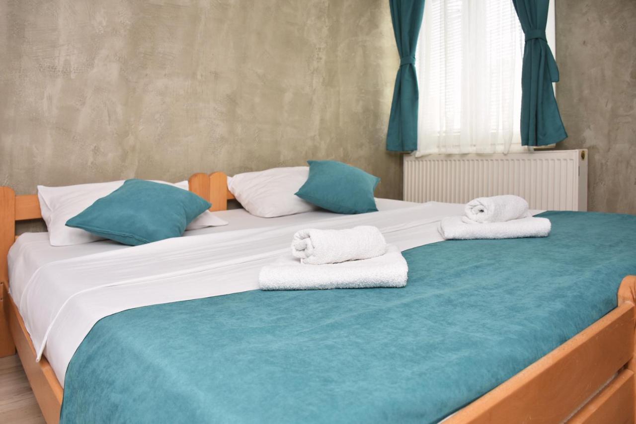 Guest House Villa Mir Kragujevac Exteriér fotografie